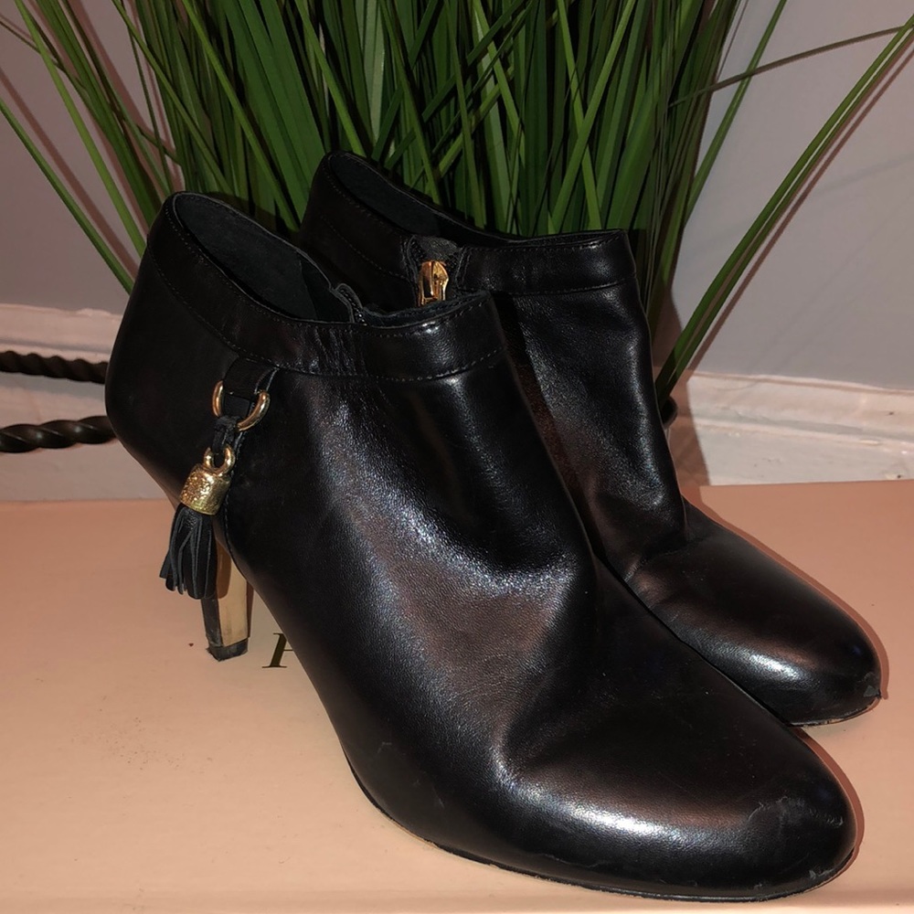Vince Camuto Booties